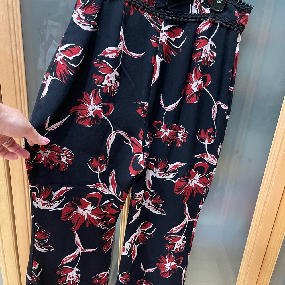 Nicholas pant. 100% silk. Size 6